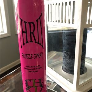 Thrix Freeze Spray